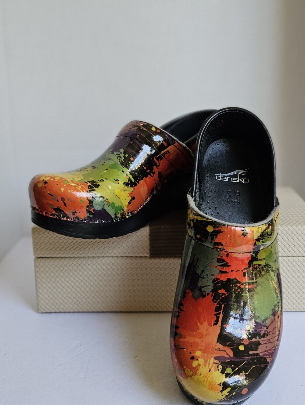 Dansko Professional Paint Splatter Patent Leather Clogs Size 38 US 7.5 8